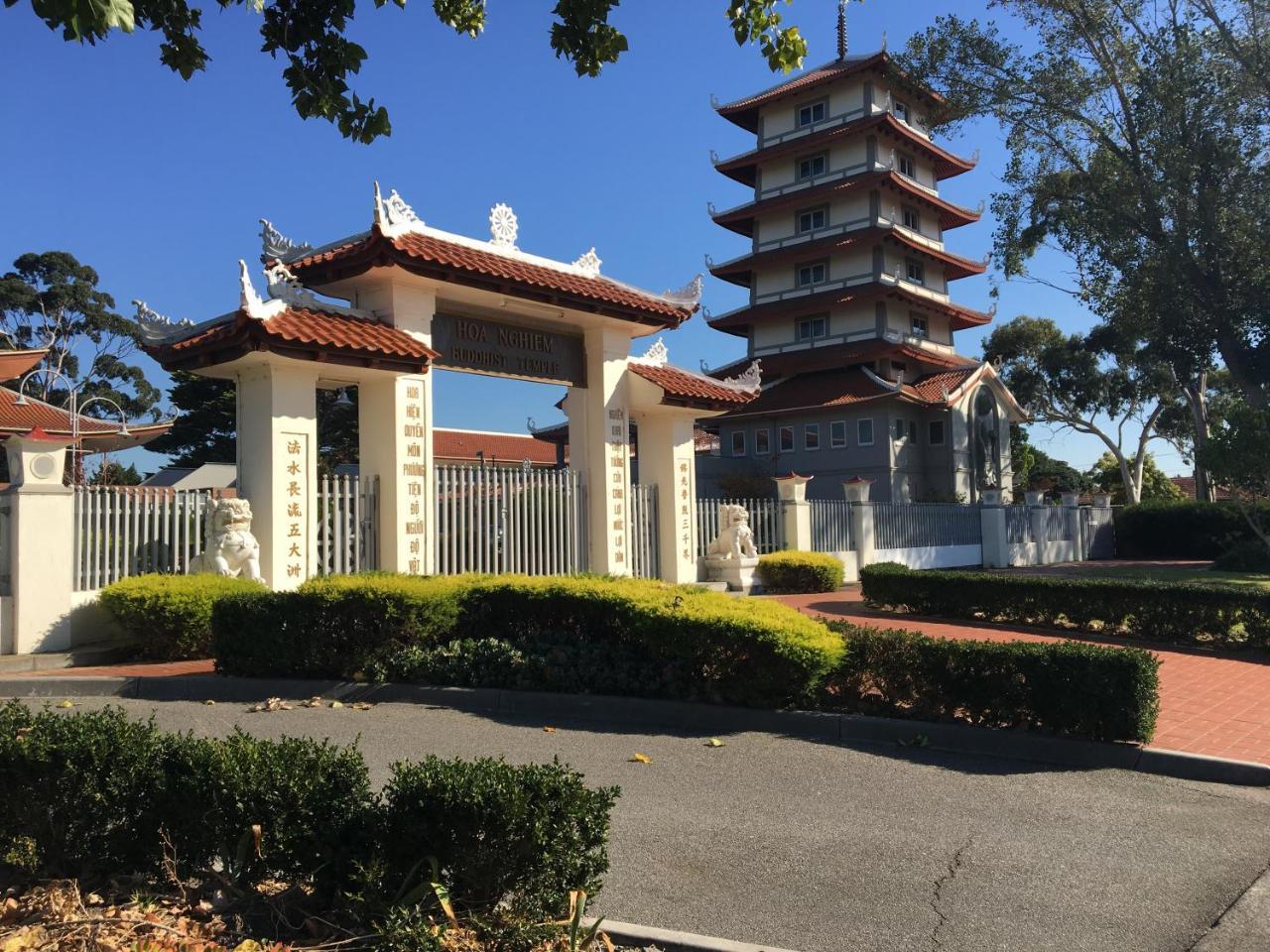 Entire Hume House Villa Melbourne Eksteriør bilde